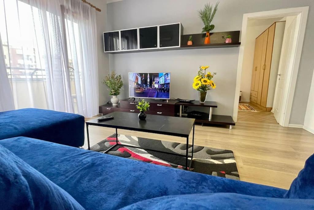 54°bs Skanderbeg Square Apartment *